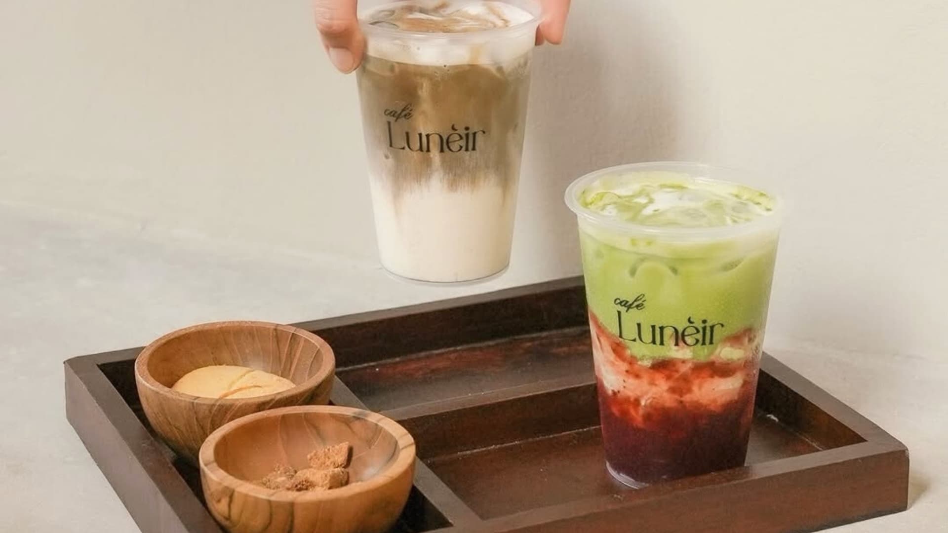 Luneir Matcha Cafe