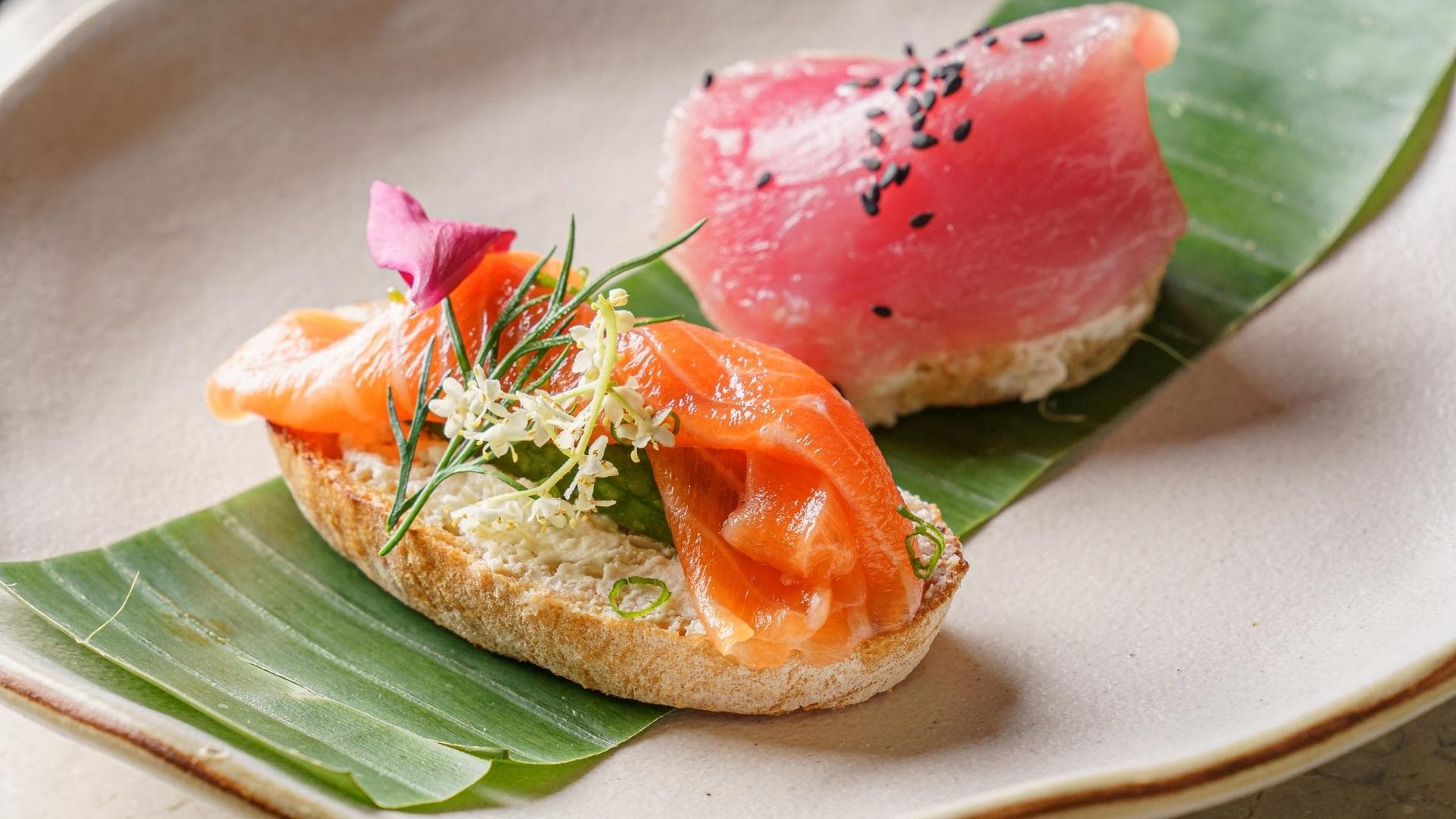 seafood cave restaurant bali