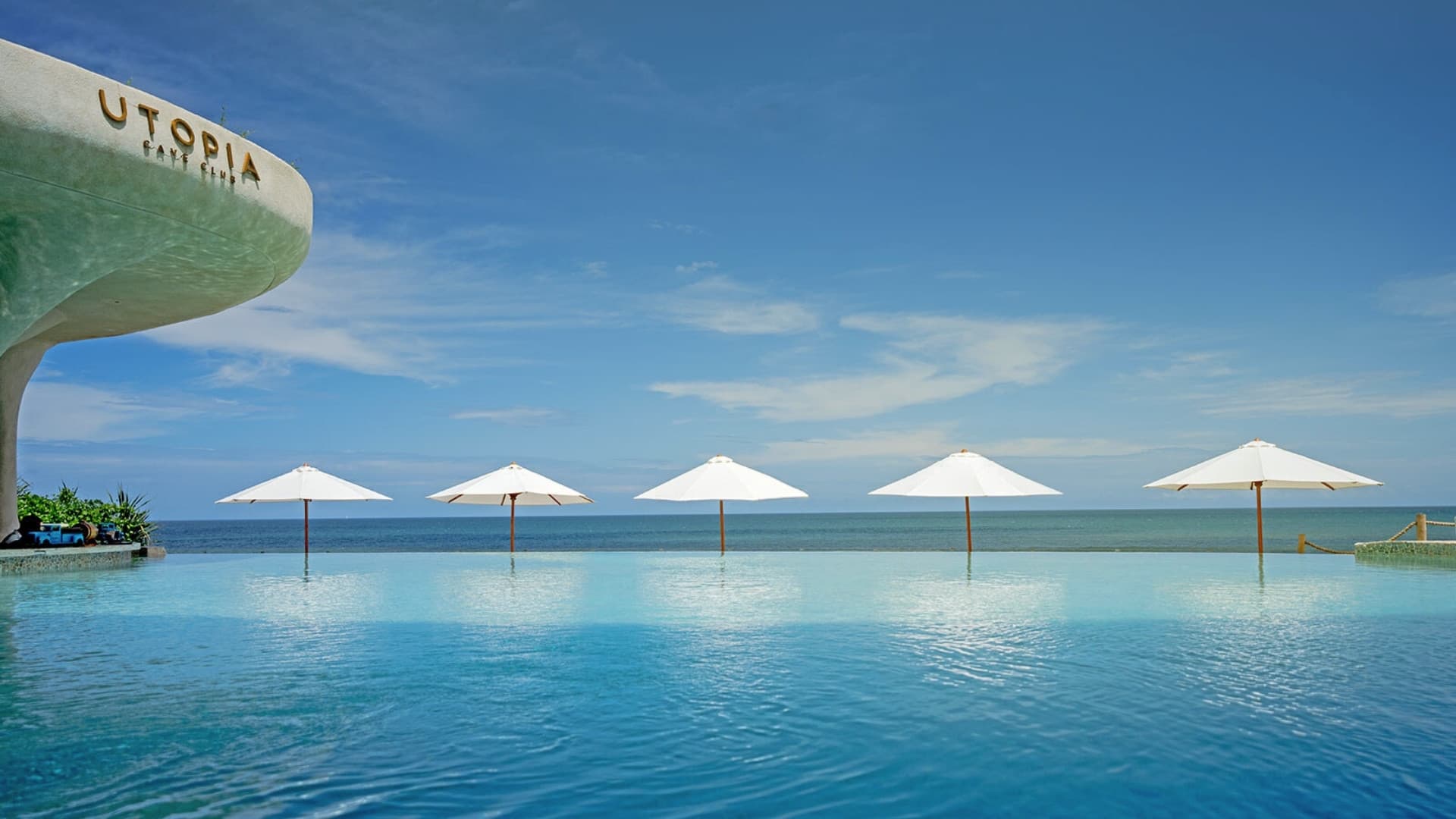 Luna Beach Club Pool View